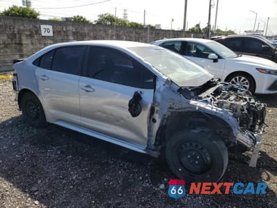 Czwarte zdjęcie samochodu z boku: 2024 TOYOTA COROLLA LE VIN:5YFB4MDE9RP167812 - miniatura