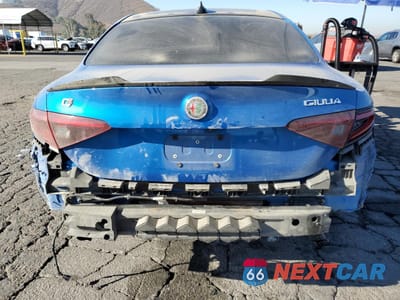 Zdjęcie 6 z 13 samochodu: 2022 ALFA ROMEO GIULIA SUPER VIN:ZARFAMBN2N7660181 - miniatura