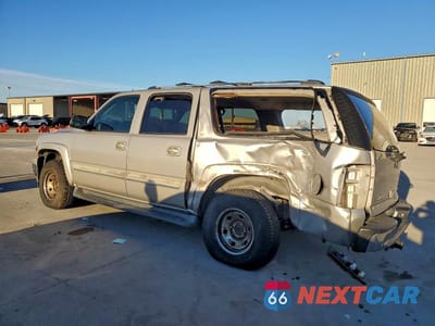 Drugie zdjęcie samochodu z przodu: 2005 CHEVROLET SUBURBAN C1500 VIN:3GNEC16Z15G253525 - miniatura