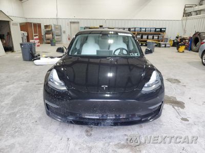 Piąte zdjęcie samochodu w środku: 2019 TESLA MODEL 3 VIN:5YJ3E1EB9KF194983 - miniatura