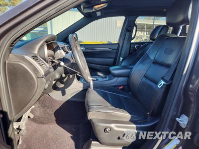 Zdjęcie 7 z 12 samochodu: 2018 JEEP GRAND CHEROKEE OVERLAND VIN:1C4RJFCG7JC476570 - miniatura