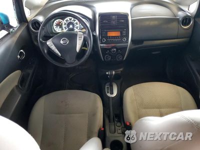 Zdjęcie 8 z 12 samochodu: 2015 NISSAN VERSA NOTE S VIN:3N1CE2CPXFL352312 - miniatura