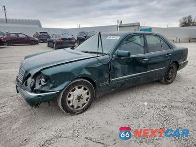 1999 MERCEDES-BENZ E 320 WDBJF65H7XA885207 - główne zdjęcie licytacji z USA - miniatura