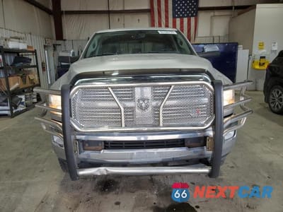 Piąte zdjęcie samochodu w środku: 2010 DODGE RAM 2500 VIN:3D7TT2CT3AG141959 - miniatura