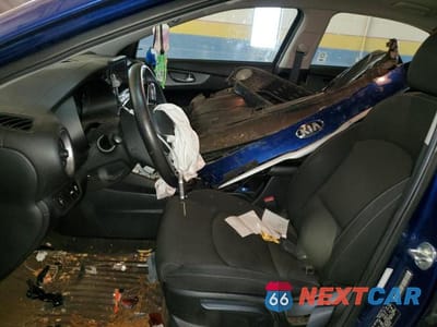 Zdjęcie 7 z 12 samochodu: 2021 KIA FORTE FE VIN:3KPF24AD7ME324699 - miniatura