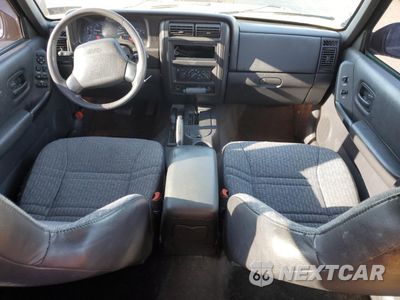 Zdjęcie 8 z 15 samochodu: 2000 JEEP CHEROKEE SPORT VIN:1J4FF48S9YL221154 - miniatura