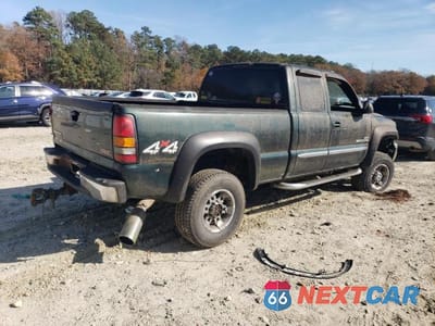 Trzecie zdjęcie samochodu z tyłu: 2006 GMC SIERRA K2500 HEAVY DUTY VIN:1GTHK29D56E258508 - miniatura