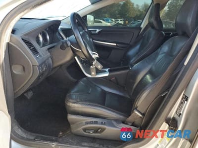 Zdjęcie 7 z 12 samochodu: 2013 VOLVO XC60 3.2 VIN:YV4952DL9D2427533 - miniatura