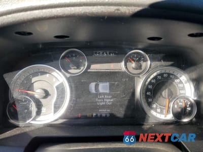 Zdjęcie 9 z 12 samochodu: 2013 RAM 3500 SLT VIN:3C63RRLL1DG561720 - miniatura
