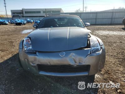Piąte zdjęcie samochodu w środku: 2005 NISSAN 350Z ROADSTER VIN:JN1AZ36A85M758800 - miniatura