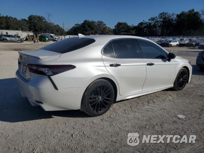 Trzecie zdjęcie samochodu z tyłu: 2022 TOYOTA CAMRY XSE VIN:4T1K31AK9NU590233 - miniatura