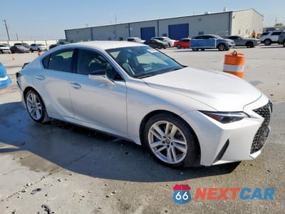 Czwarte zdjęcie samochodu z boku: 2021 LEXUS IS 300 VIN:JTHAA1D21M5113739 - miniatura