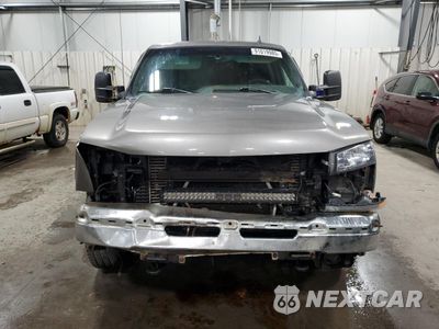 Piąte zdjęcie samochodu w środku: 2006 CHEVROLET SILVERADO K2500 HEAVY DUTY VIN:1GCHK23DX6F170962 - miniatura