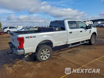 Trzecie zdjęcie samochodu z tyłu: 2019 FORD F250 SUPER DUTY VIN:1FT7W2B63KEC43639 - miniatura