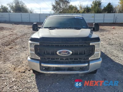 Piąte zdjęcie samochodu w środku: 2022 FORD F350 SUPER DUTY VIN:1FT8W3BT3NEC32516 - miniatura
