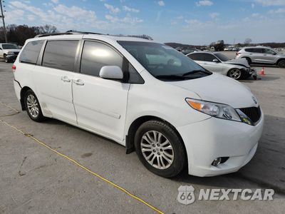 Czwarte zdjęcie samochodu z boku: 2011 TOYOTA SIENNA XLE VIN:5TDYK3DC7BS096972 - miniatura