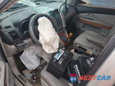 Zdjęcie 8 z 13 samochodu: 2005 LEXUS RX 330 VIN:2T2GA31U55C030571 - miniatura