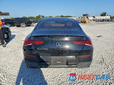 Zdjęcie 6 z 15 samochodu: 2021 MERCEDES-BENZ CLA 250 VIN:W1K5J4GB2MN152524 - miniatura