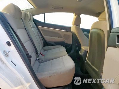 Zdjęcie 10 z 13 samochodu: 2019 HYUNDAI ELANTRA SEL VIN:5NPD84LF6KH422779 - miniatura