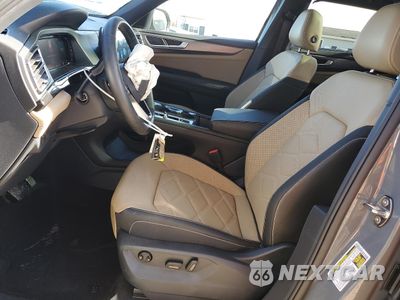 Zdjęcie 7 z 14 samochodu: 2025 VOLKSWAGEN ATLAS CROSS SPORT SE VIN:1V2KE2CA2SC214367 - miniatura