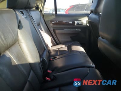 Zdjęcie 11 z 15 samochodu: 2010 LINCOLN MKX VIN:2LMDJ6JC8ABJ25144 - miniatura