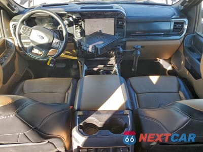 Zdjęcie 8 z 15 samochodu: 2024 FORD F250 SUPER DUTY VIN:1FT8W2BTXREC10805 - miniatura