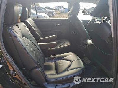 Zdjęcie 10 z 14 samochodu: 2021 TOYOTA HIGHLANDER XLE VIN:5TDGZRBH5MS099039 - miniatura