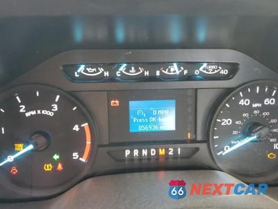 Zdjęcie 9 z 12 samochodu: 2019 FORD F350 SUPER DUTY UTILITY / SERVICE TRUCK VIN:1FDRF3HT1KDA00988 - miniatura