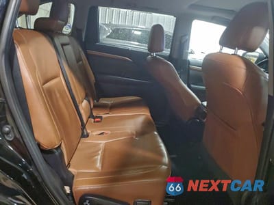 Zdjęcie 10 z 12 samochodu: 2019 TOYOTA HIGHLANDER LIMITED VIN:5TDDZRFHXKS733486 - miniatura