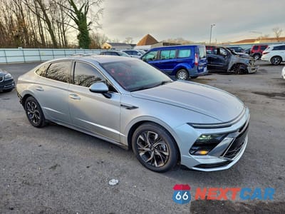 Czwarte zdjęcie samochodu z boku: 2024 HYUNDAI SONATA SEL VIN:KMHL64JA2RA381296 - miniatura