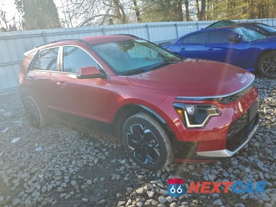 Czwarte zdjęcie samochodu z boku: 2024 KIA NIRO WIND VIN:KNDCR3L10R5105999 - miniatura