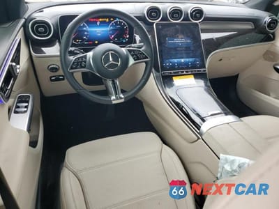 Zdjęcie 8 z 12 samochodu: 2025 MERCEDES-BENZ GLC 300 VIN:W1NKM4GB9SF291585 - miniatura