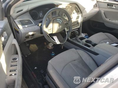 Zdjęcie 8 z 12 samochodu: 2016 HYUNDAI SONATA BASE VIN:5NPE24AF9GH395366 - miniatura