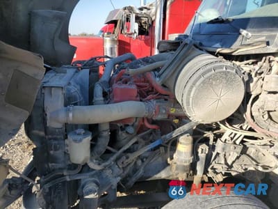 Zdjęcie 7 z 10 samochodu: 2014 INTERNATIONAL PROSTAR SEMI TRUCK VIN:3HSDJAPR8EN019913 - miniatura