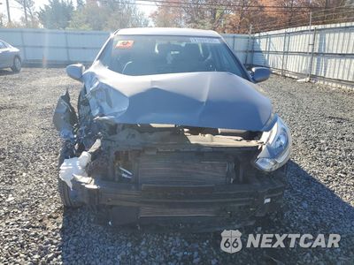 Piąte zdjęcie samochodu w środku: 2017 HYUNDAI ACCENT SE VIN:KMHCT4AE3HU310441 - miniatura