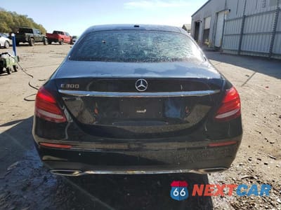 Zdjęcie 6 z 11 samochodu: 2017 MERCEDES-BENZ E 300 VIN:WDDZF4JB4HA210223 - miniatura