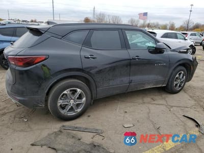 Trzecie zdjęcie samochodu z tyłu: 2024 CHEVROLET BLAZER 2LT VIN:3GNKBCR49RS162717 - miniatura