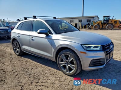 Czwarte zdjęcie samochodu z boku: 2019 AUDI Q5 PREMIUM PLUS VIN:WA1BNBFY0K2021693 - miniatura
