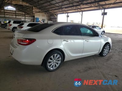 Trzecie zdjęcie samochodu z tyłu: 2016 BUICK VERANO VIN:1G4PP5SK1G4114481 - miniatura