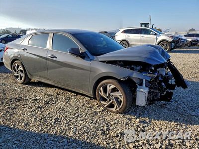 Czwarte zdjęcie samochodu z boku: 2025 HYUNDAI ELANTRA SEL SPORT VIN:KMHLM4DG8SU905531 - miniatura