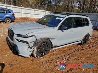 2024 BMW X7 M60I 5UX33EM09R9T28892 - główne zdjęcie licytacji z USA - miniatura