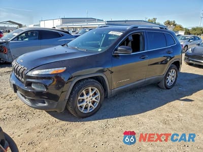 2015 JEEP CHEROKEE LATITUDE 1C4PJLCB8FW683310 - główne zdjęcie licytacji z USA - miniatura
