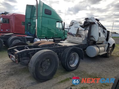 Czwarte zdjęcie samochodu z boku: 2011 INTERNATIONAL PROSTAR SEMI TRUCK VIN:1HSCUSJR4BJ359124 - miniatura