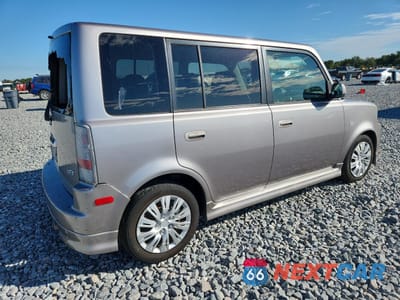 Trzecie zdjęcie samochodu z tyłu: 2006 TOYOTA SCION XB VIN:JTLKT324064094727 - miniatura