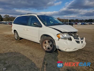 Czwarte zdjęcie samochodu z boku: 2007 DODGE GRAND CARAVAN SXT VIN:2D4GP44L67R261125 - miniatura