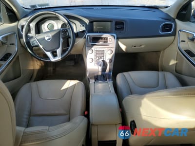 Zdjęcie 8 z 12 samochodu: 2013 VOLVO S60 T5 VIN:YV1612FHXD2196095 - miniatura