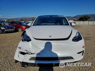 Piąte zdjęcie samochodu w środku: 2023 TESLA MODEL Y VIN:7SAYGDEE6PF603818 - miniatura