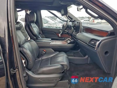 Zdjęcie 7 z 12 samochodu: 2023 LINCOLN NAVIGATOR L RESERVE VIN:5LMJJ3KG7PEL06454 - miniatura