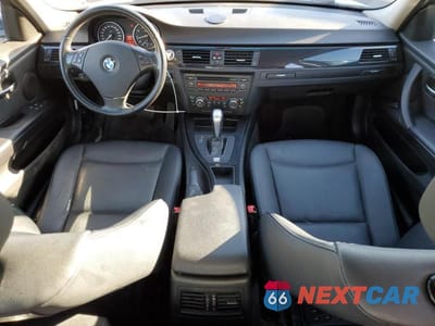 Zdjęcie 8 z 13 samochodu: 2011 BMW 328 XI VIN:WBAPK7G50BNN86026 - miniatura