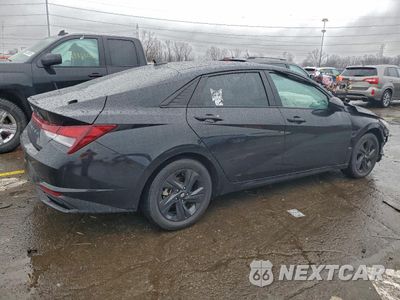 Trzecie zdjęcie samochodu z tyłu: 2022 HYUNDAI ELANTRA SEL VIN:KMHLM4AG1NU312280 - miniatura